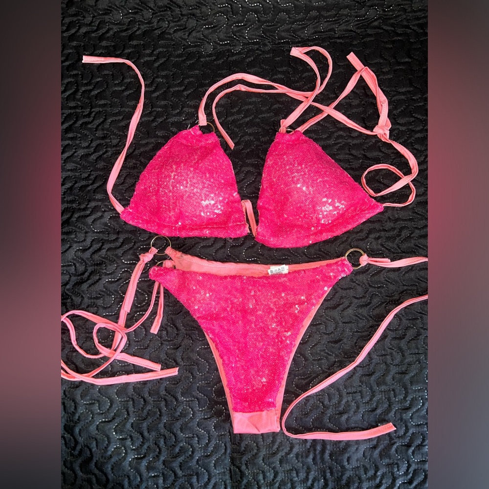 NWOT PINK SEQUIN BIKINI SET